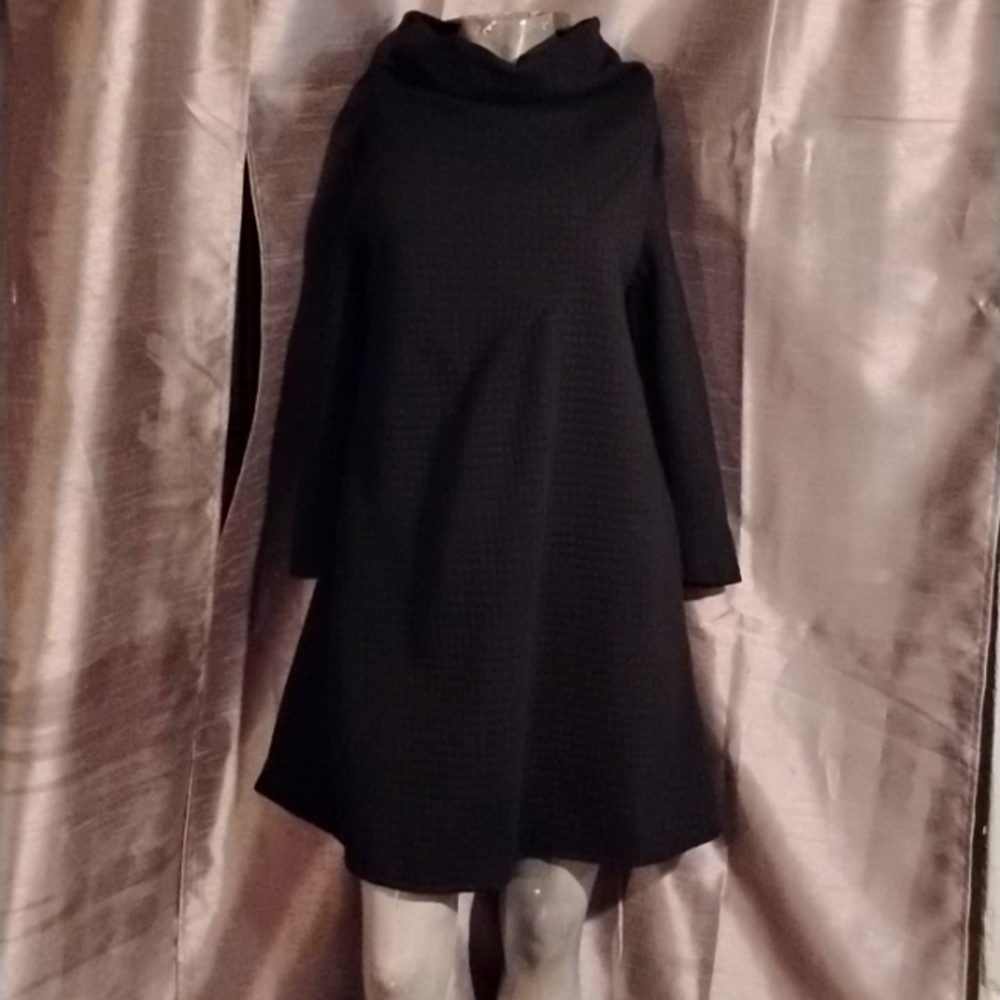 Depending on the horizon dress